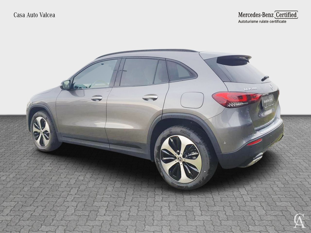 MERCEDES-BENZ GLA 200 4Matic