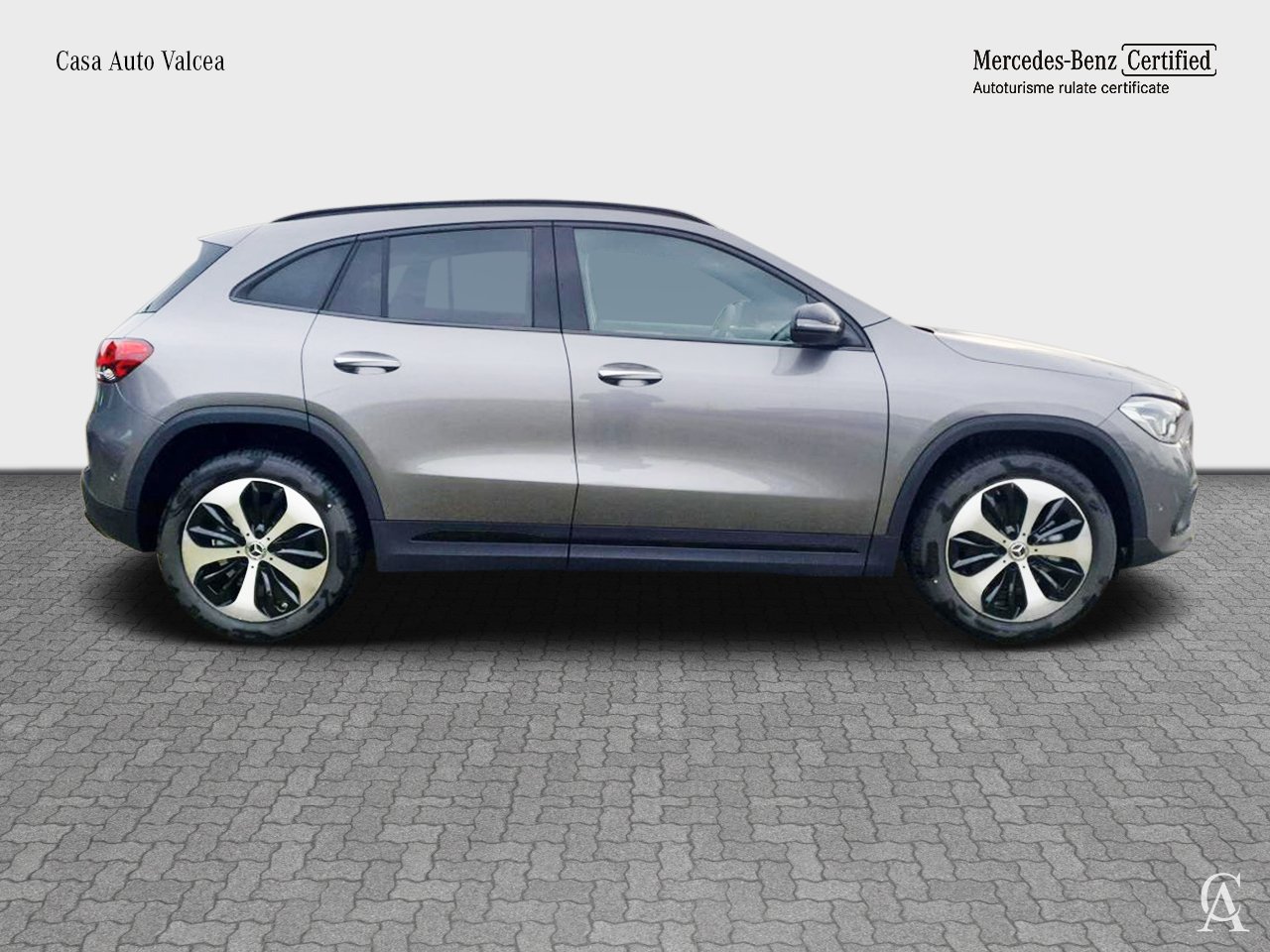 MERCEDES-BENZ GLA 200 4Matic