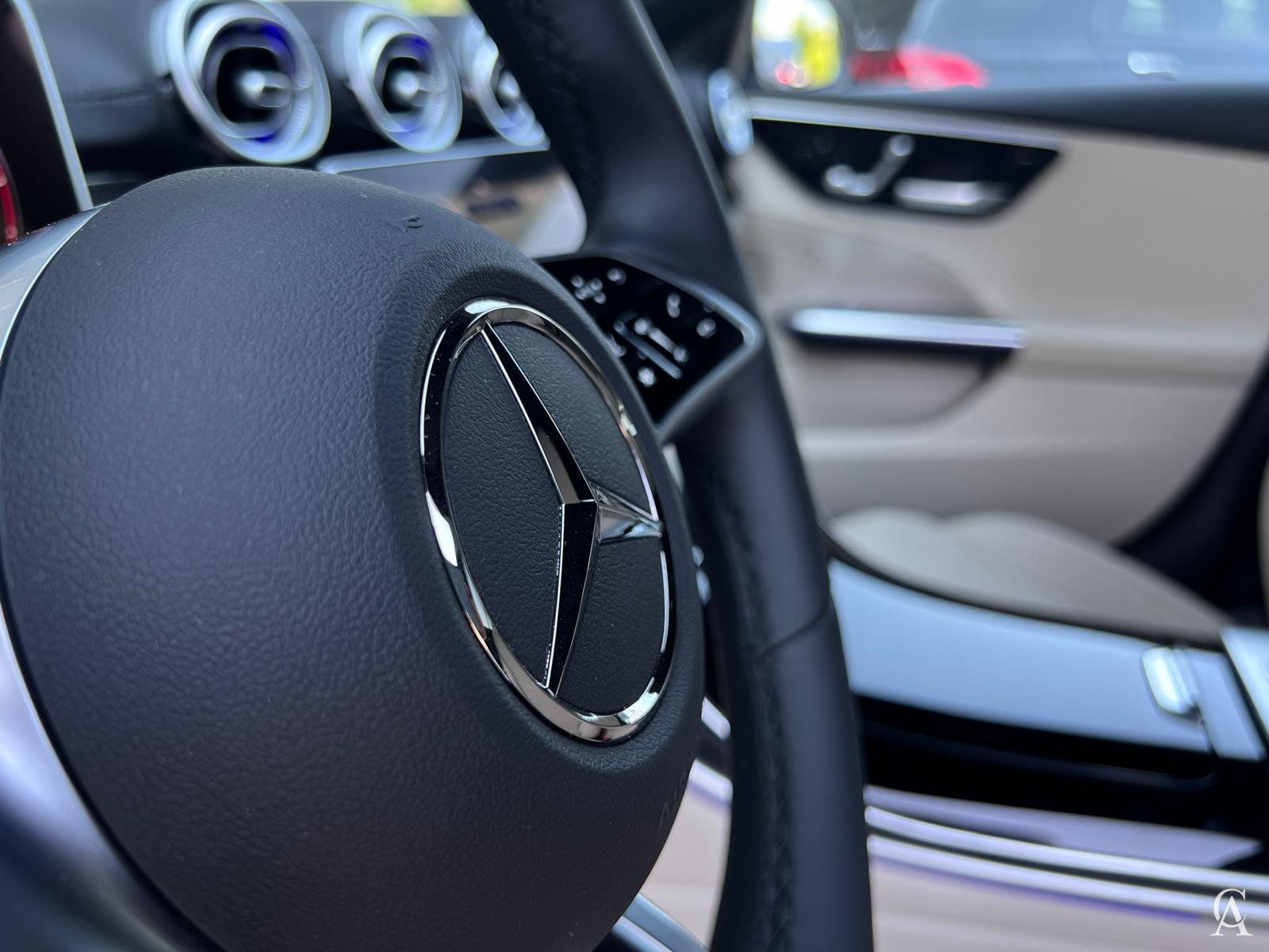 MERCEDES-BENZ C 220 d 4MATIC Limuzina