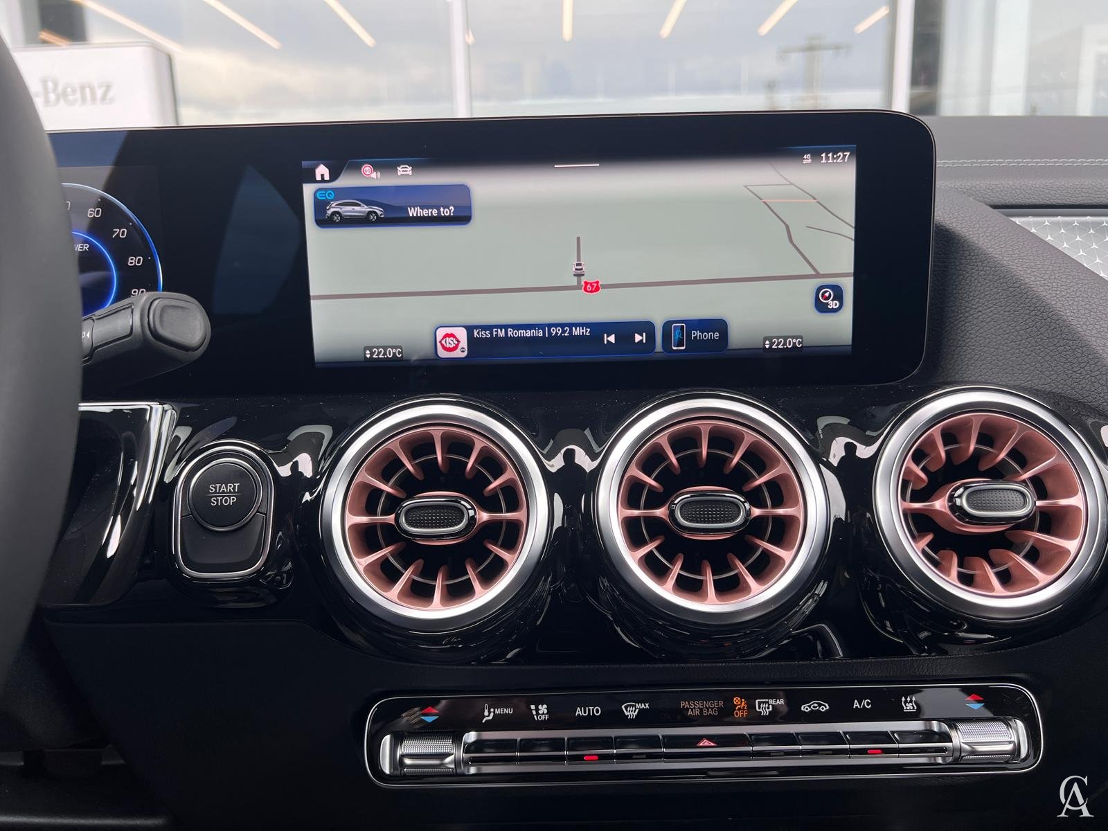 MERCEDES-BENZ EQA 250 +