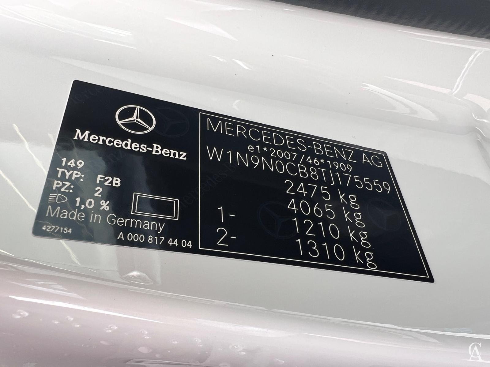 MERCEDES-BENZ EQA 250 +