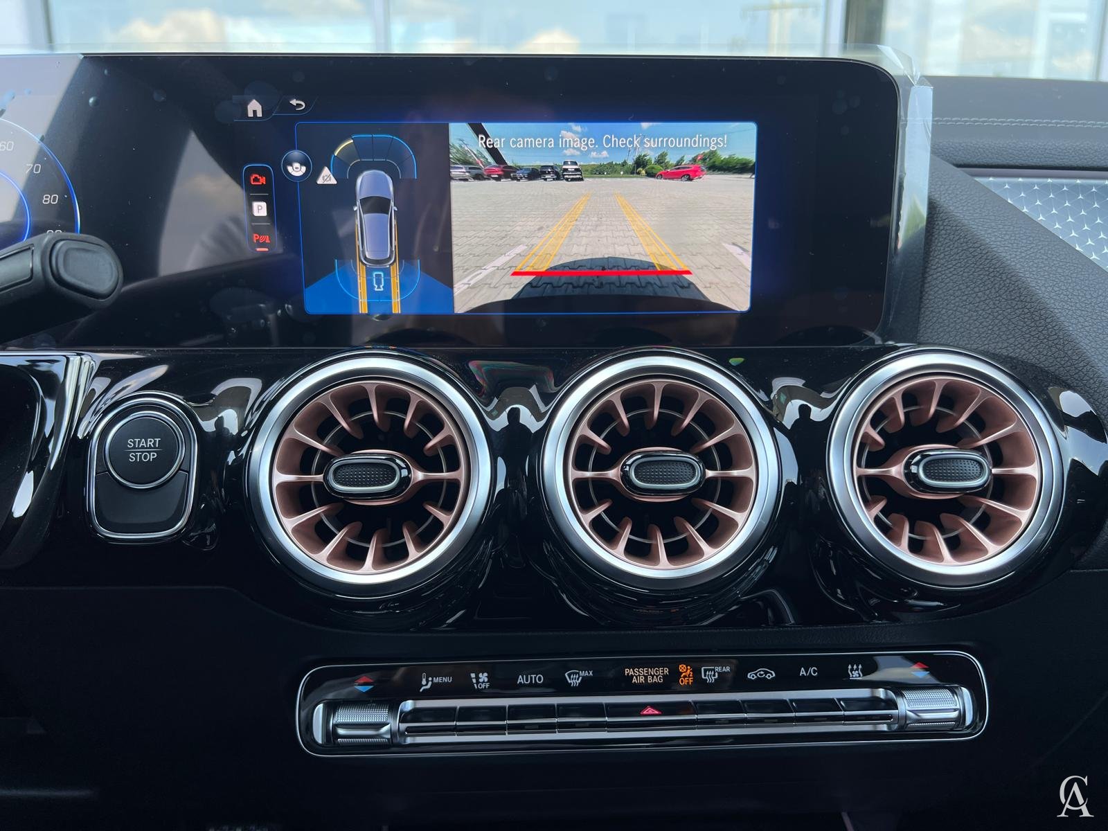 MERCEDES-BENZ EQA 250 +