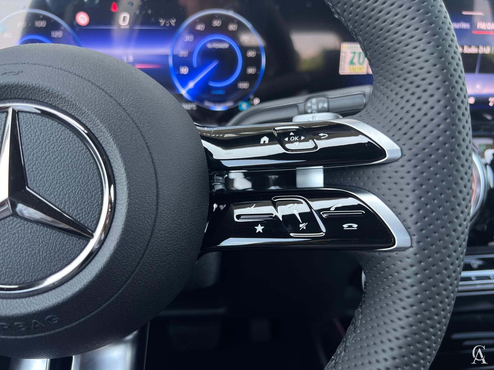 MERCEDES-BENZ EQA 250 +