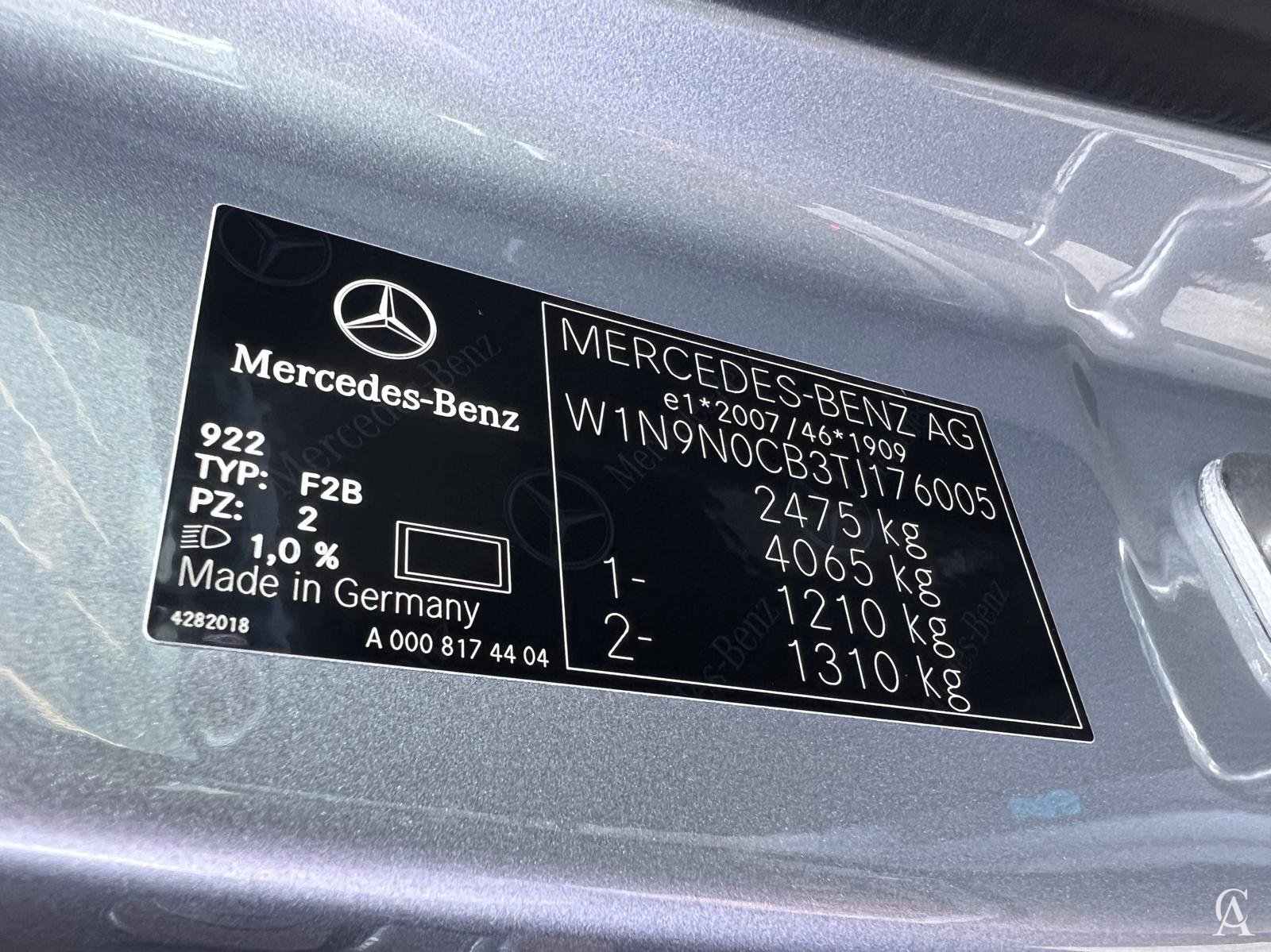 MERCEDES-BENZ EQA 250 +