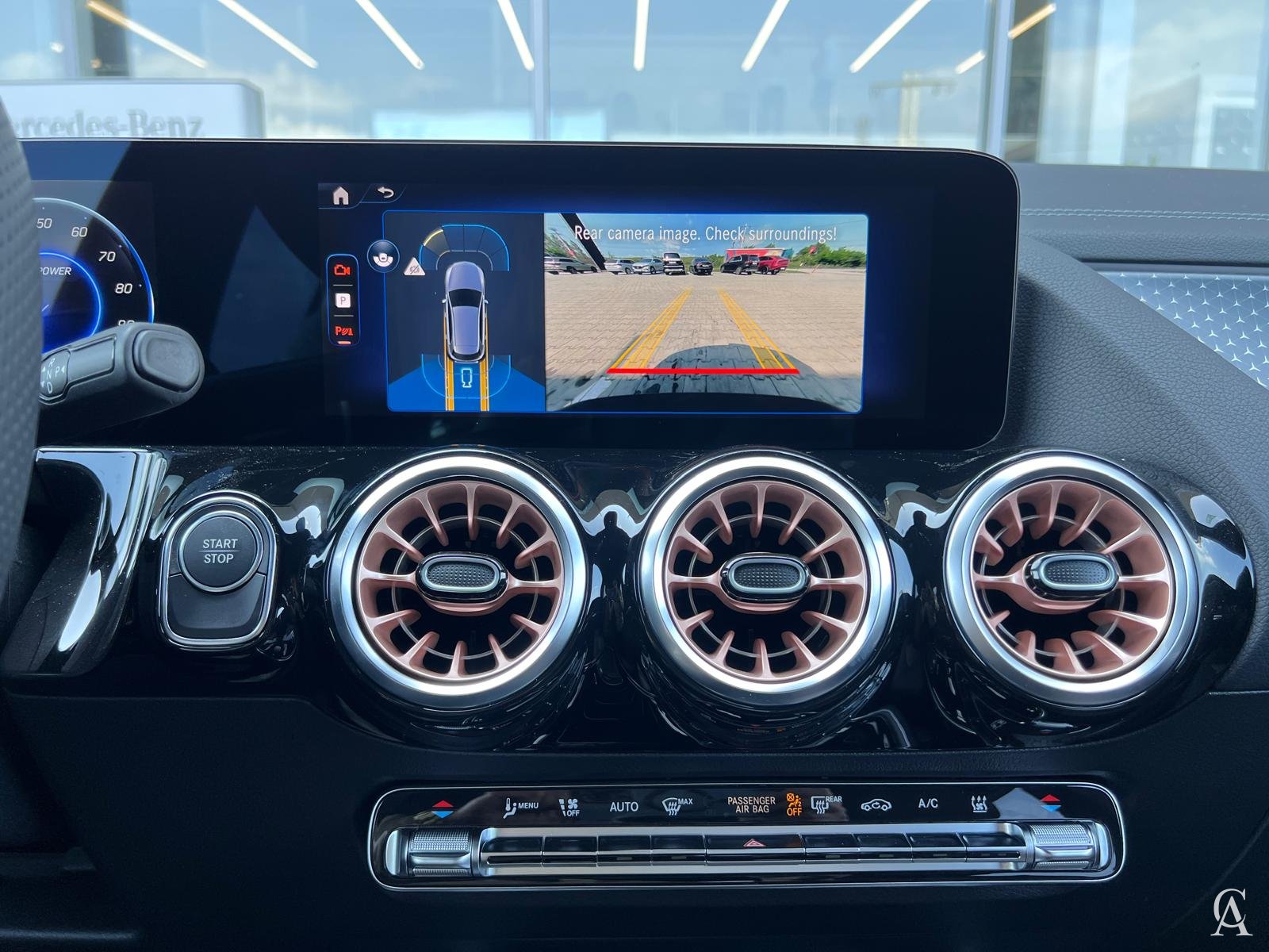 MERCEDES-BENZ EQA 250 +