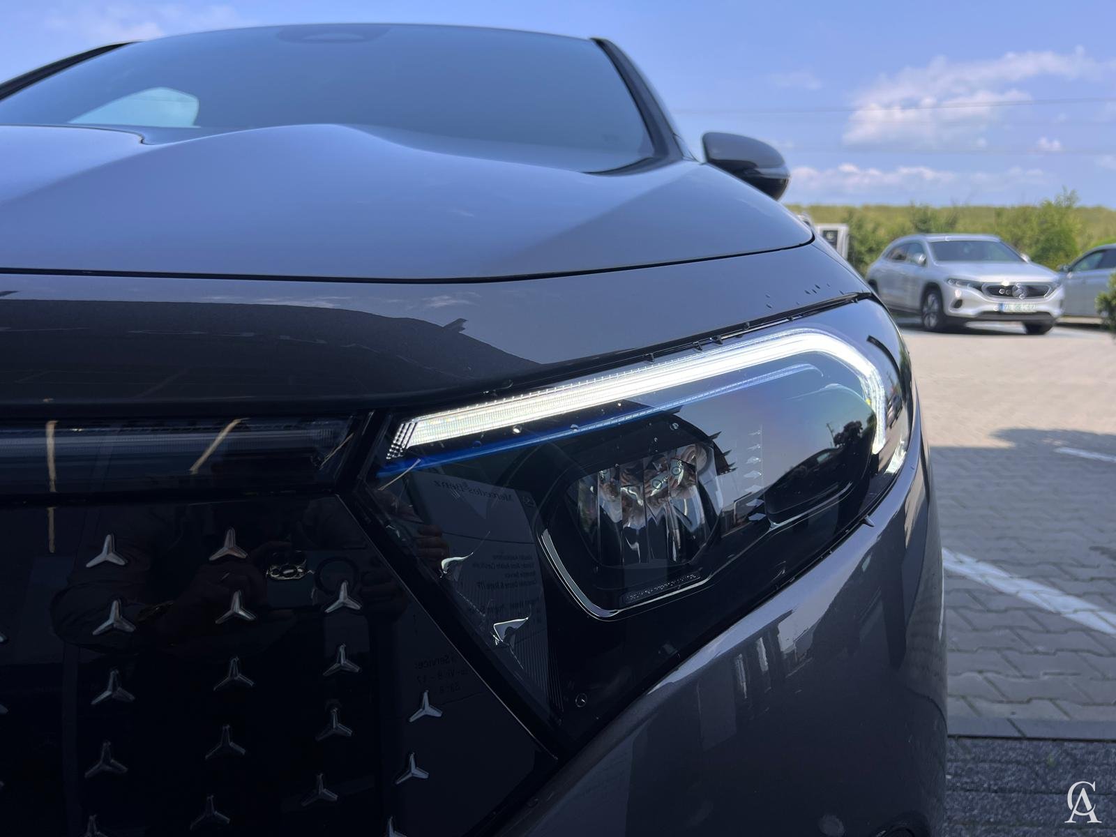 MERCEDES-BENZ EQA 250 +