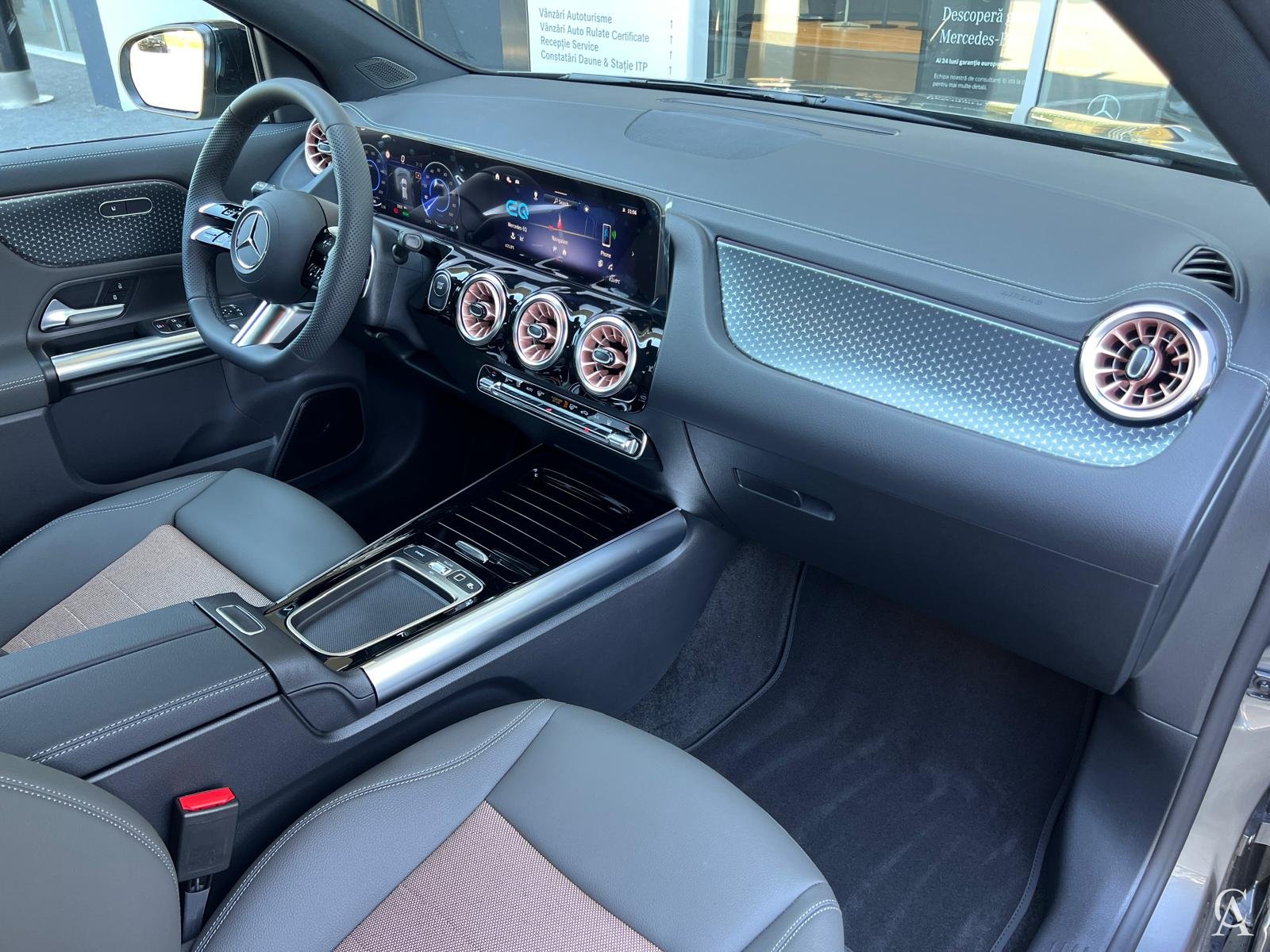 MERCEDES-BENZ EQA 250 +