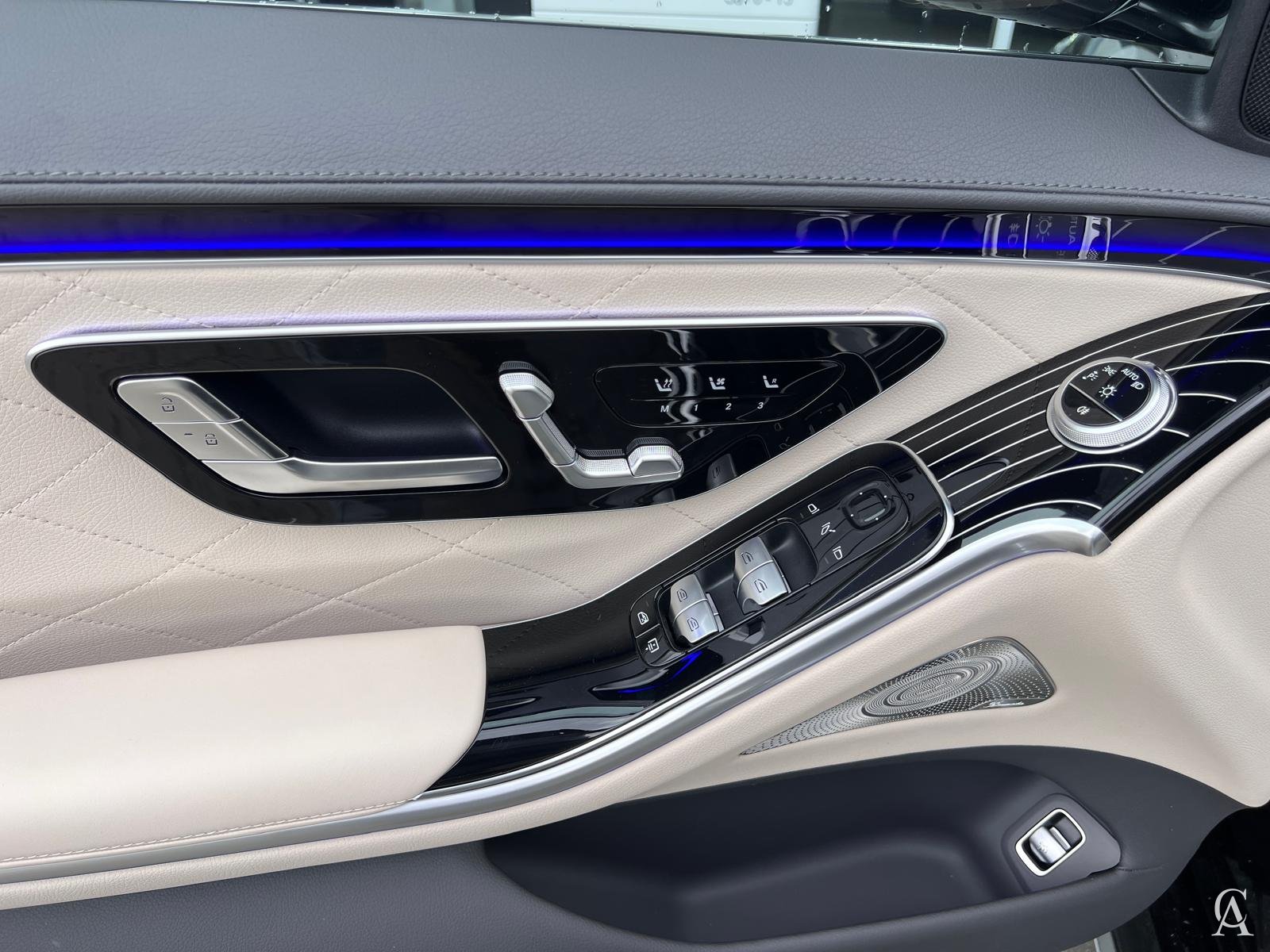 MERCEDES-BENZ S 500 4MATIC Limuzina lunga