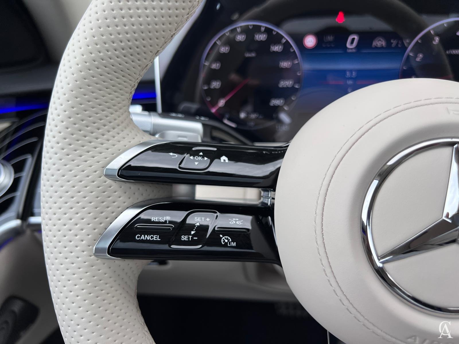 MERCEDES-BENZ S 500 4MATIC Limuzina lunga