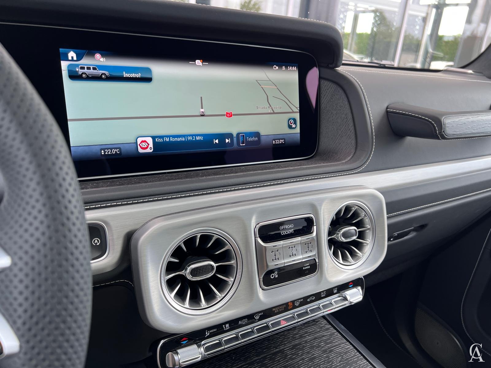 MERCEDES-BENZ G63
