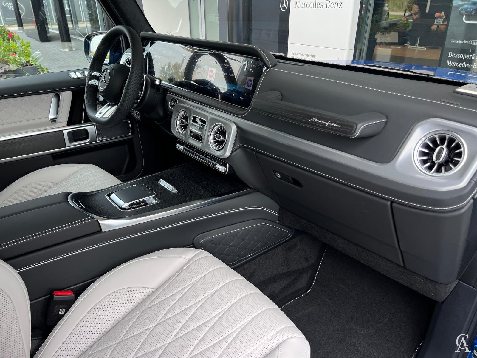 MERCEDES-BENZ G63