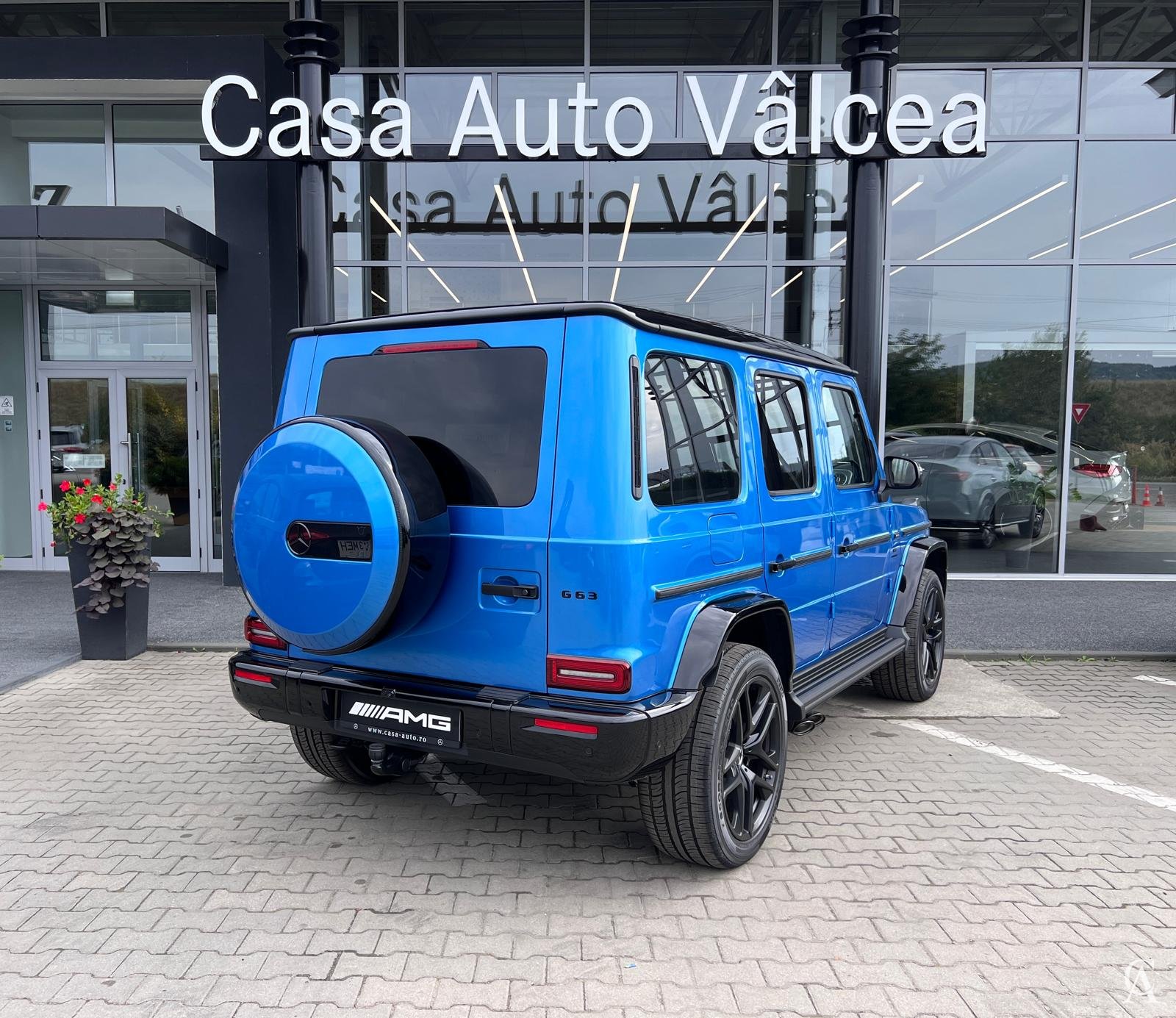 MERCEDES-BENZ G63