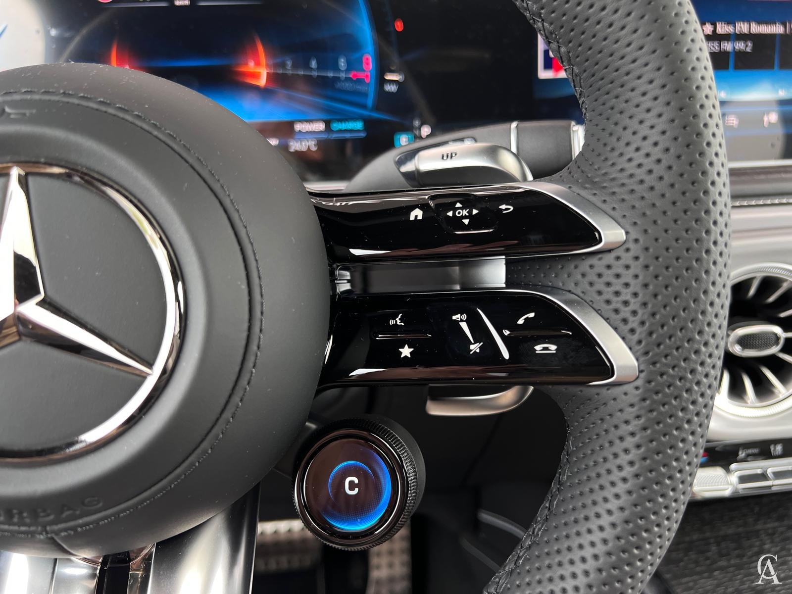 MERCEDES-BENZ G63