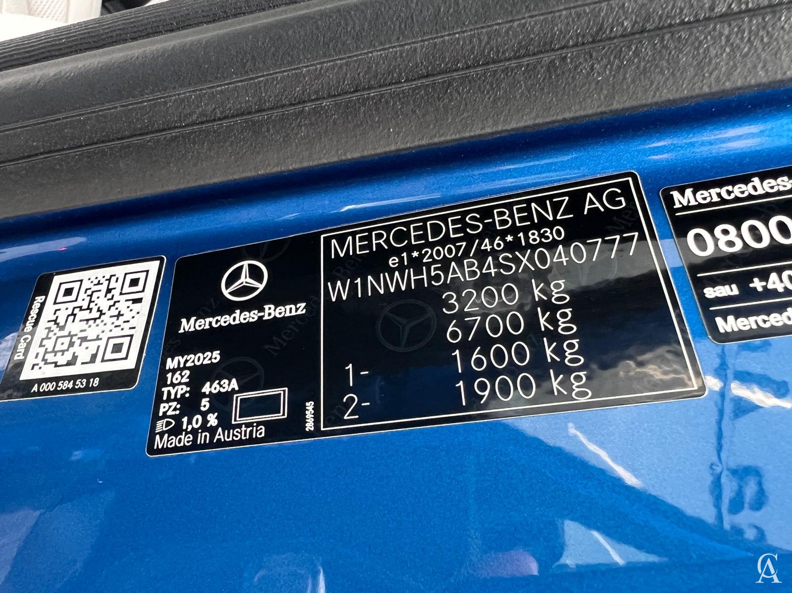 MERCEDES-BENZ G63