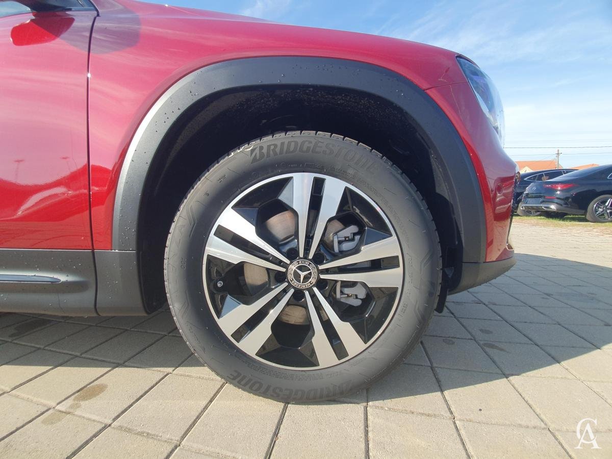 MERCEDES-BENZ GLB 200 d 4MATIC