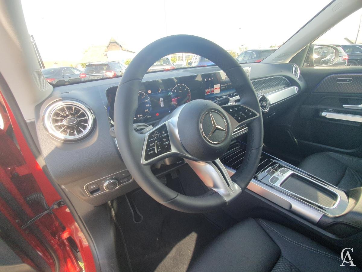MERCEDES-BENZ GLB 200 d 4MATIC