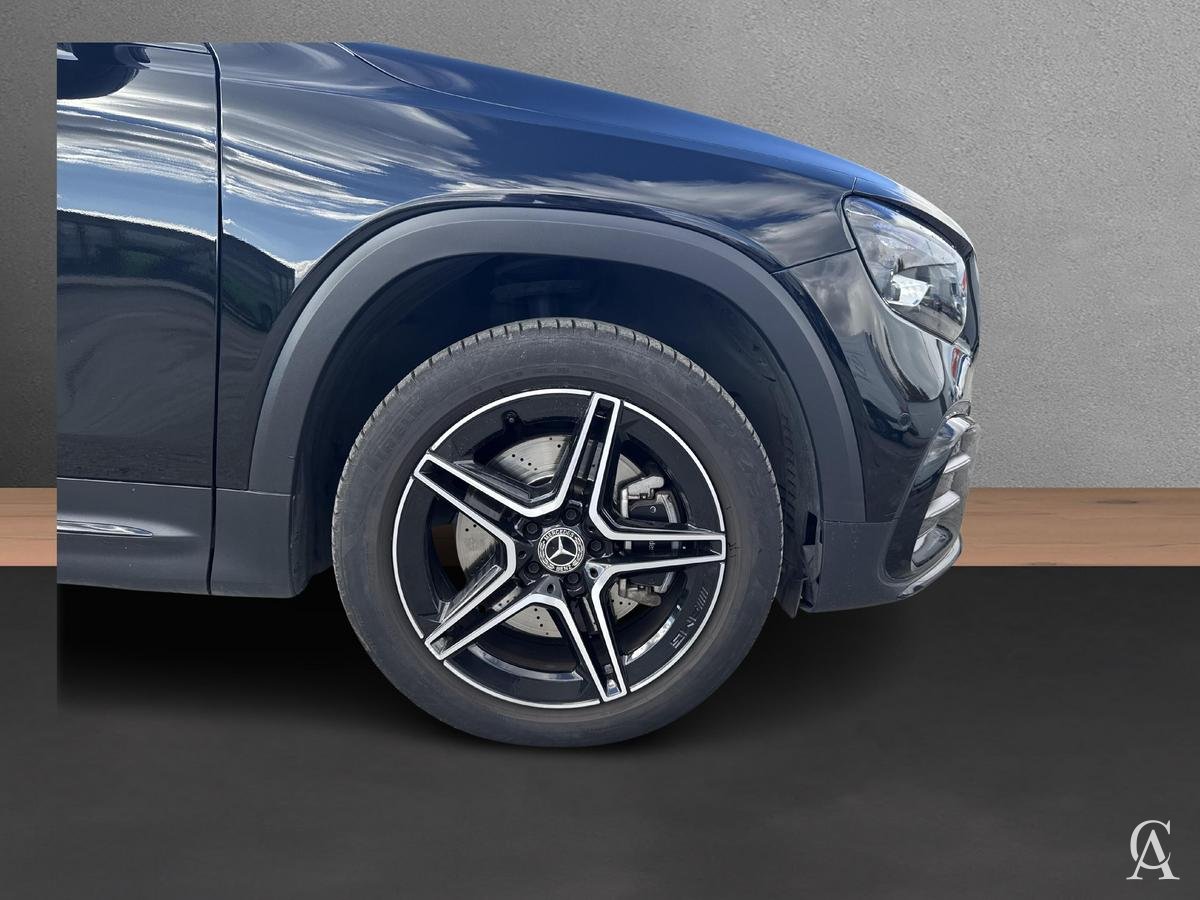 MERCEDES-BENZ GLB 220 4MATIC
