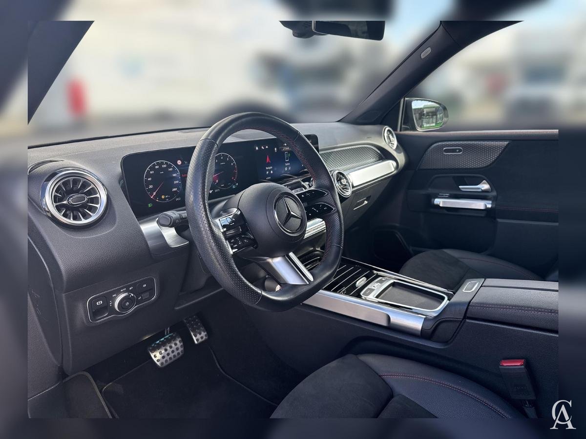 MERCEDES-BENZ GLB 220 4MATIC