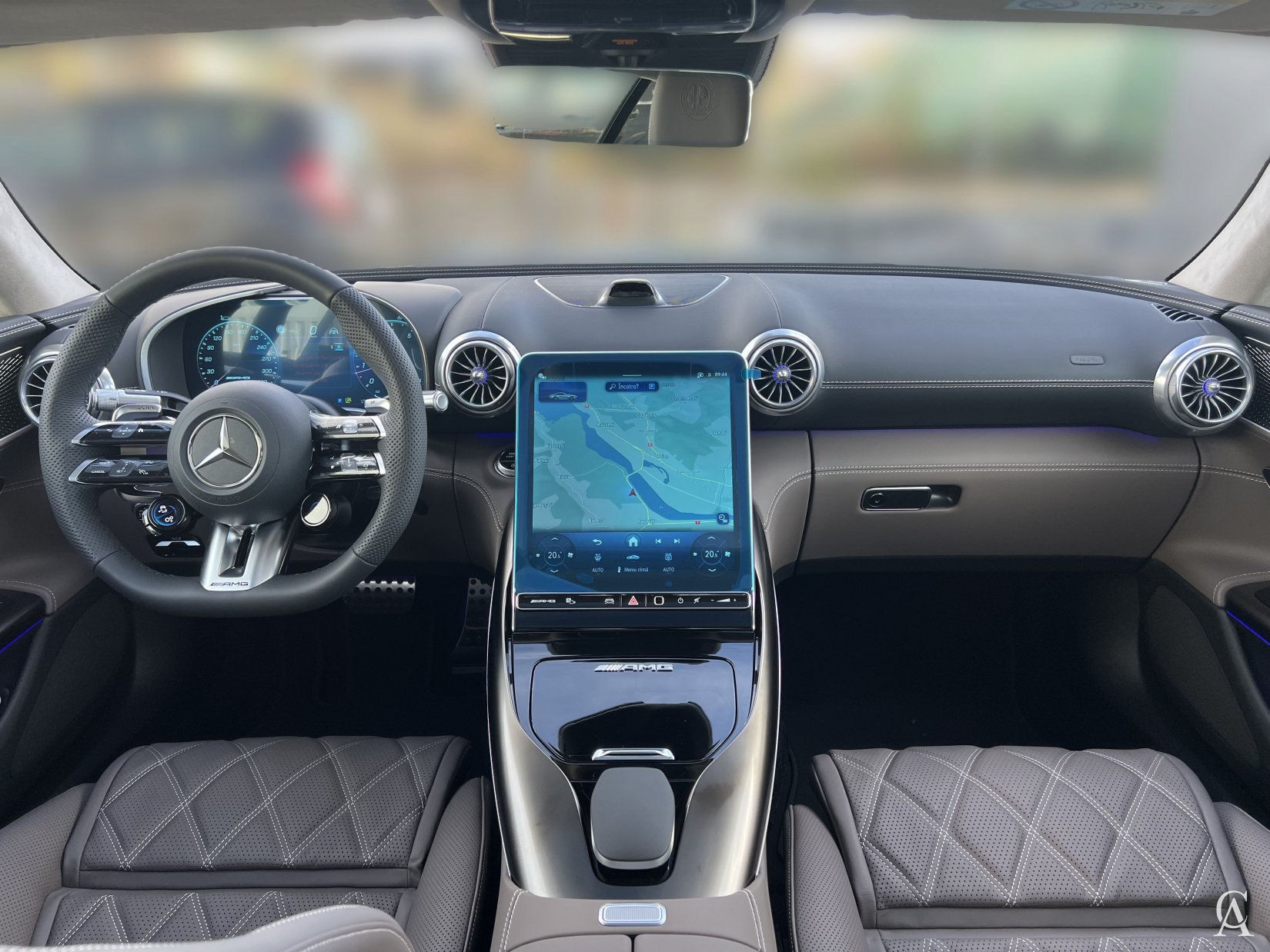 MERCEDES-BENZ GT 55 4M +