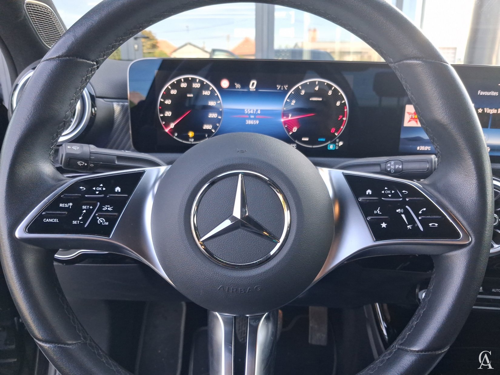 MERCEDES-BENZ A 200 Limuzina
