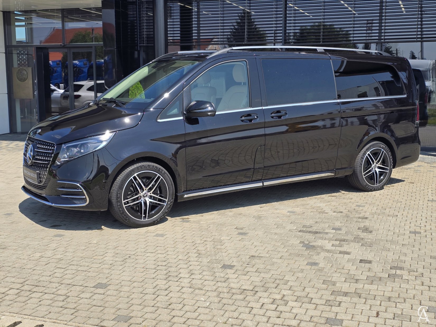 Mercedes-Benz V-Class 300d 4M EXCLUSIVE