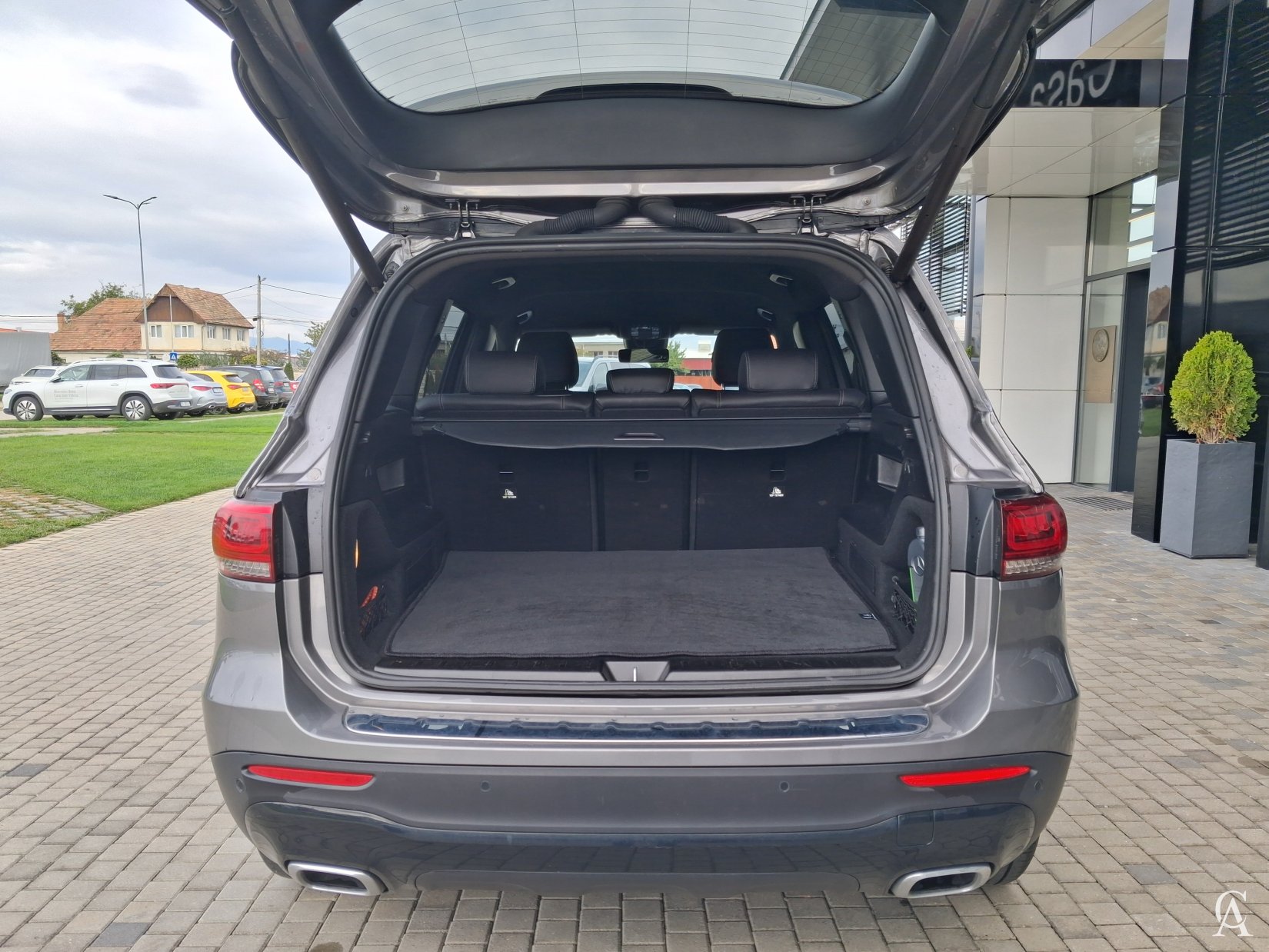 Mercedes-Benz GLB 200d 4M